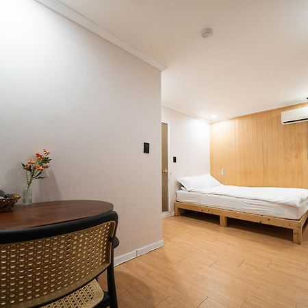 Ssh Lk Hostel Seoul Exterior photo